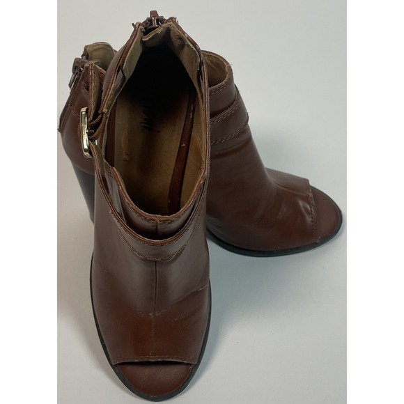 Fioni Women's Brown Peep-Toe Ankle Boots Size 7.5 - Block Heel, Zipper Closure - Picture 1 of 8